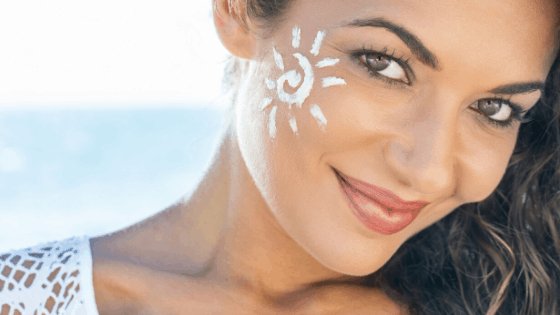 Sonnencreme im Gesicht richtig auftragen - BeautySeele