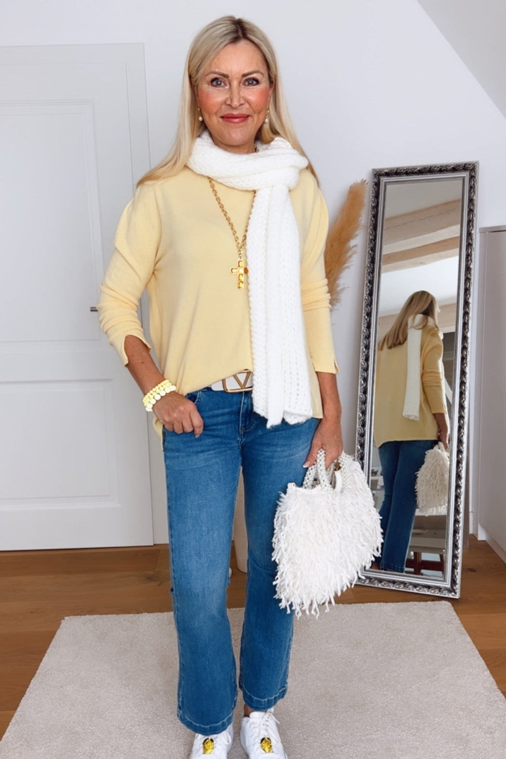 Feinstrickpullover Variadne mit Rundhals