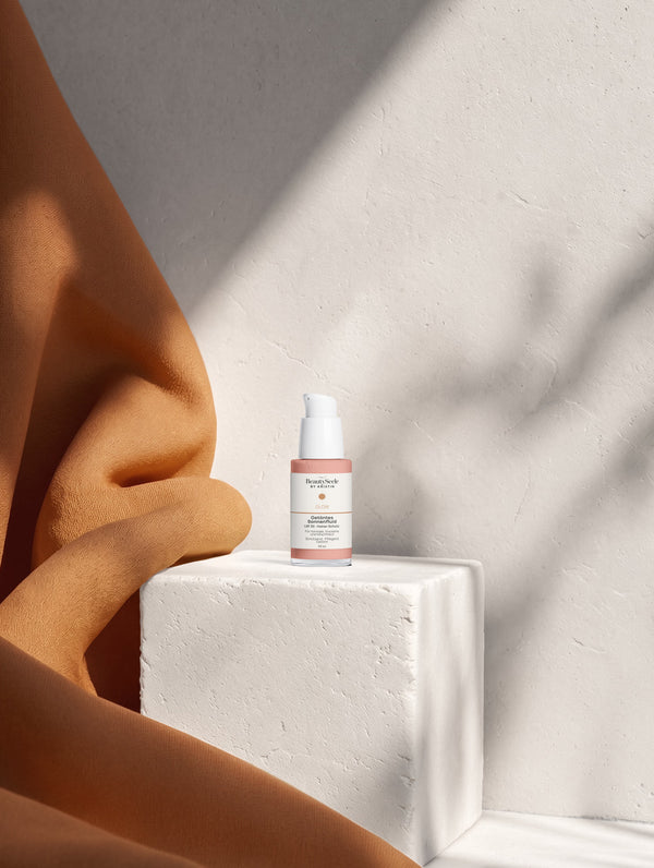 GLOW Daily Tinted Sun Veil SPF 30